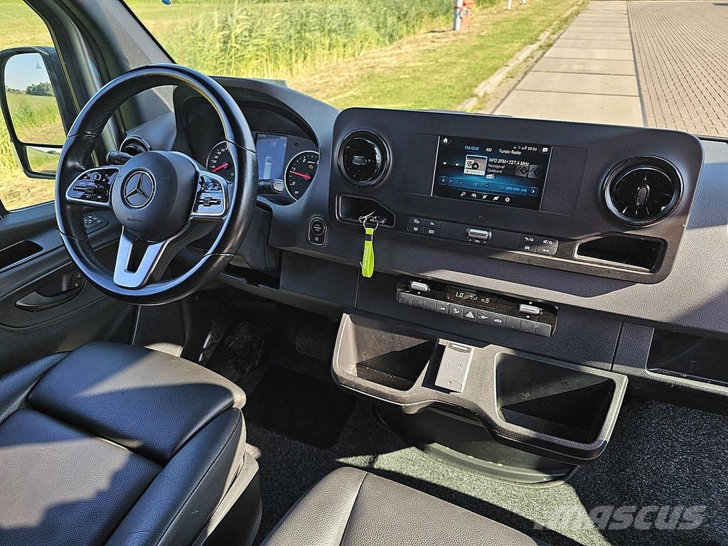 Mercedes-Benz Sprinter 317 ac automaat EURO6 شاحنة مقفلة