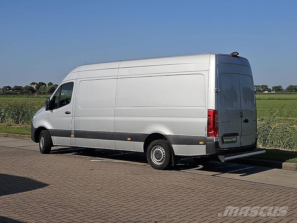 Mercedes-Benz Sprinter 317 ac automaat EURO6 شاحنة مقفلة