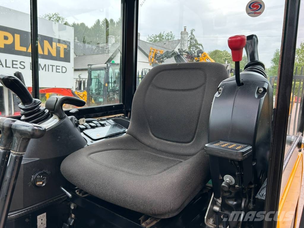 JCB 16 C-1 小型挖掘机