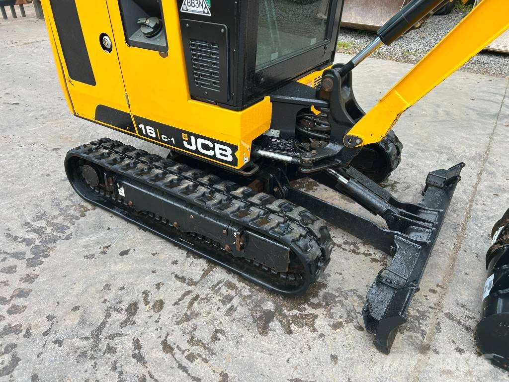 JCB 16 C-1 小型挖掘机