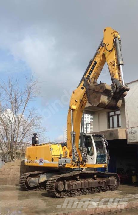 Liebherr R 944 C Lánctalpas kotrók