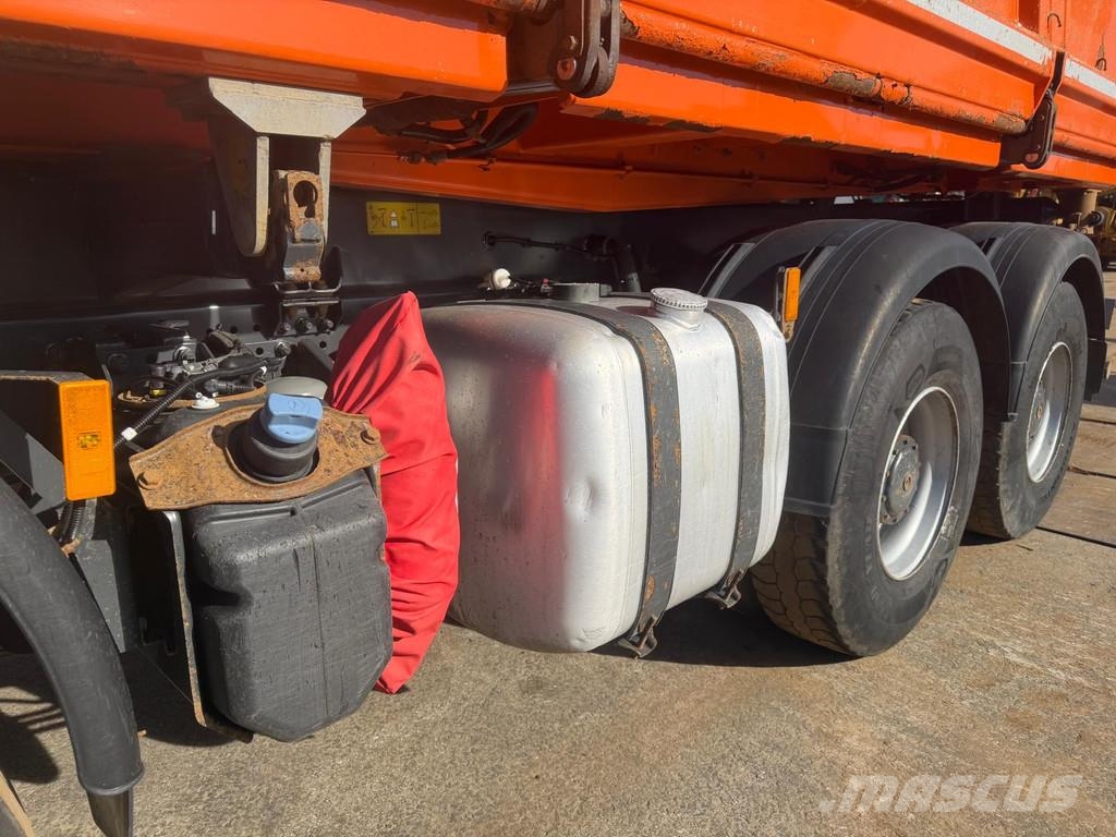 Mercedes-Benz Actros 4148 . Kipper