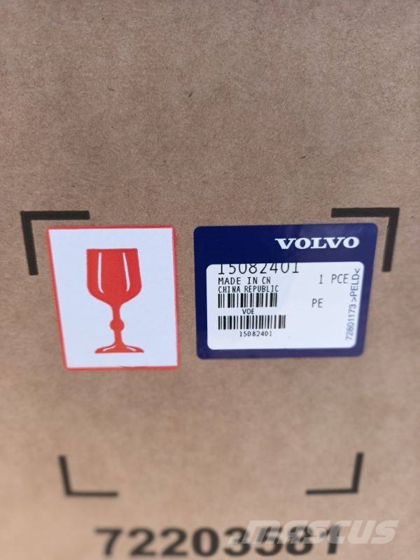 Volvo VCE WINDOW GLASS 15082401 Raamid