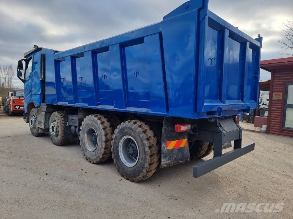 Volvo FH 540 شاحنات لوادر