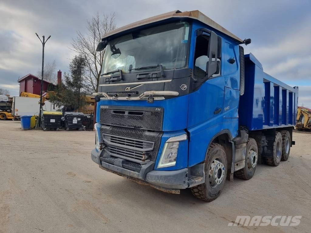 Volvo FH 540 شاحنات لوادر