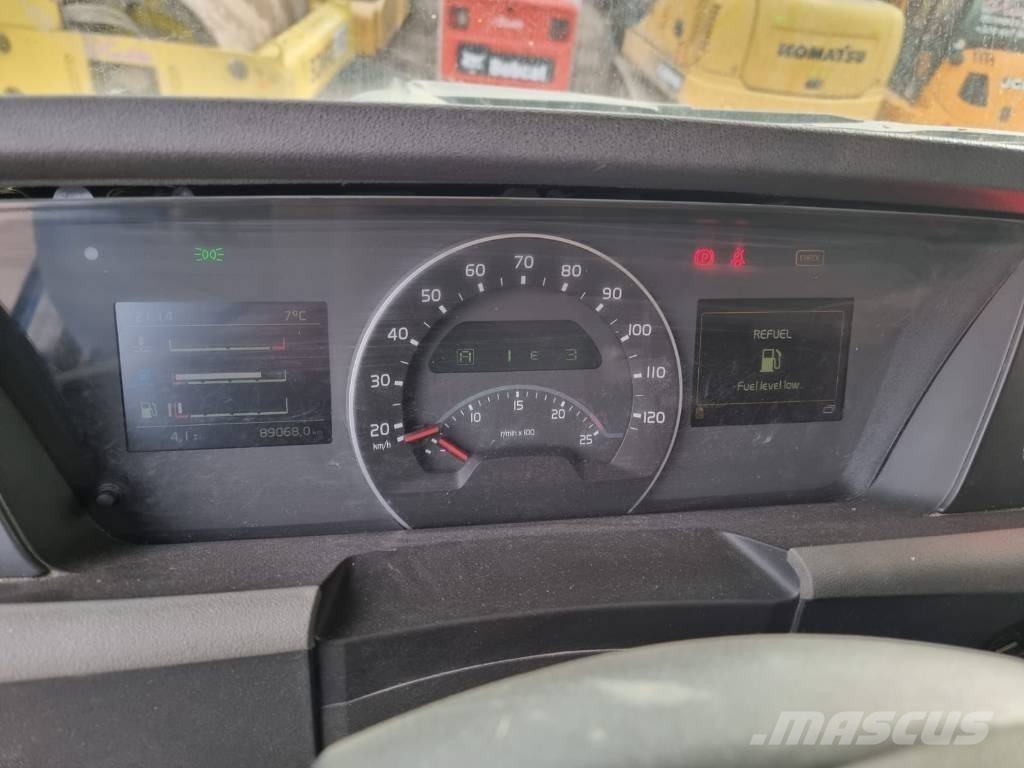 Volvo FH 540 شاحنات لوادر