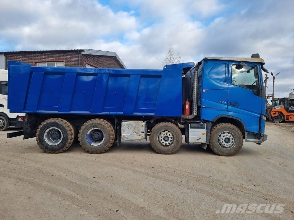 Volvo FH 540 شاحنات لوادر