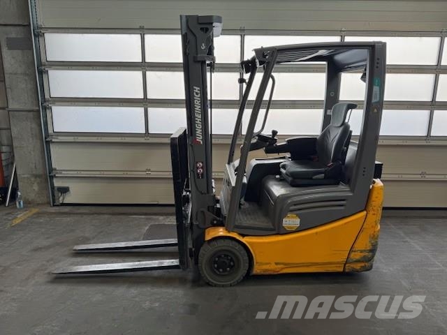Jungheinrich EFG 215 Li-Ion شاحنات ذات رافعات شوكية تعمل بالكهرباء