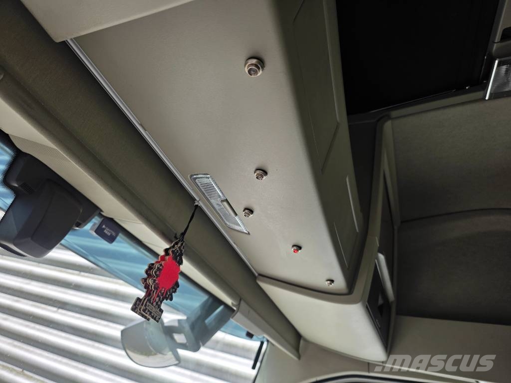 Volvo FH 16 Camiones elevadores de gancho