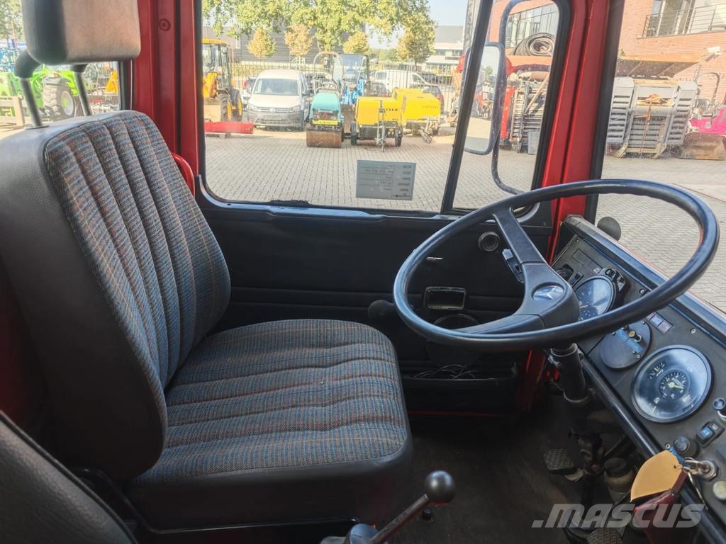 Mercedes-Benz LPK 913 4x2 Автовози
