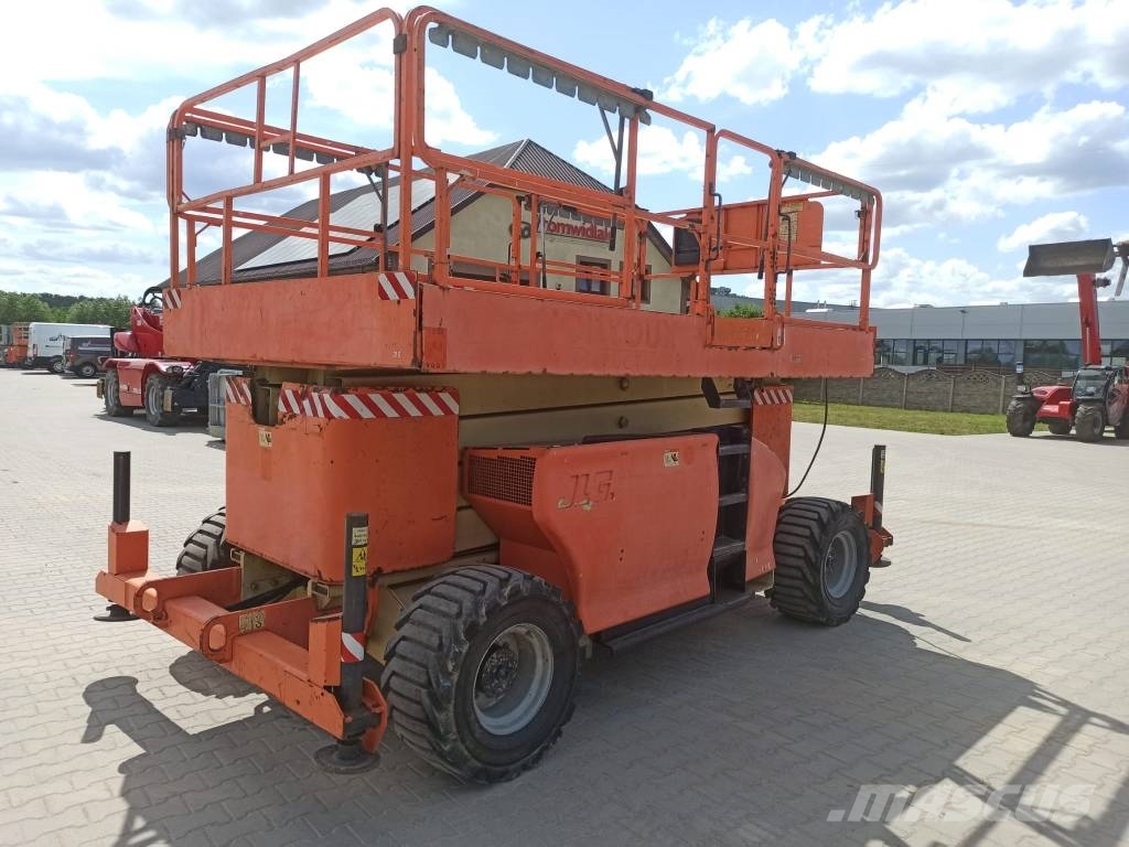 JLG 4394 RT 剪叉式升降机