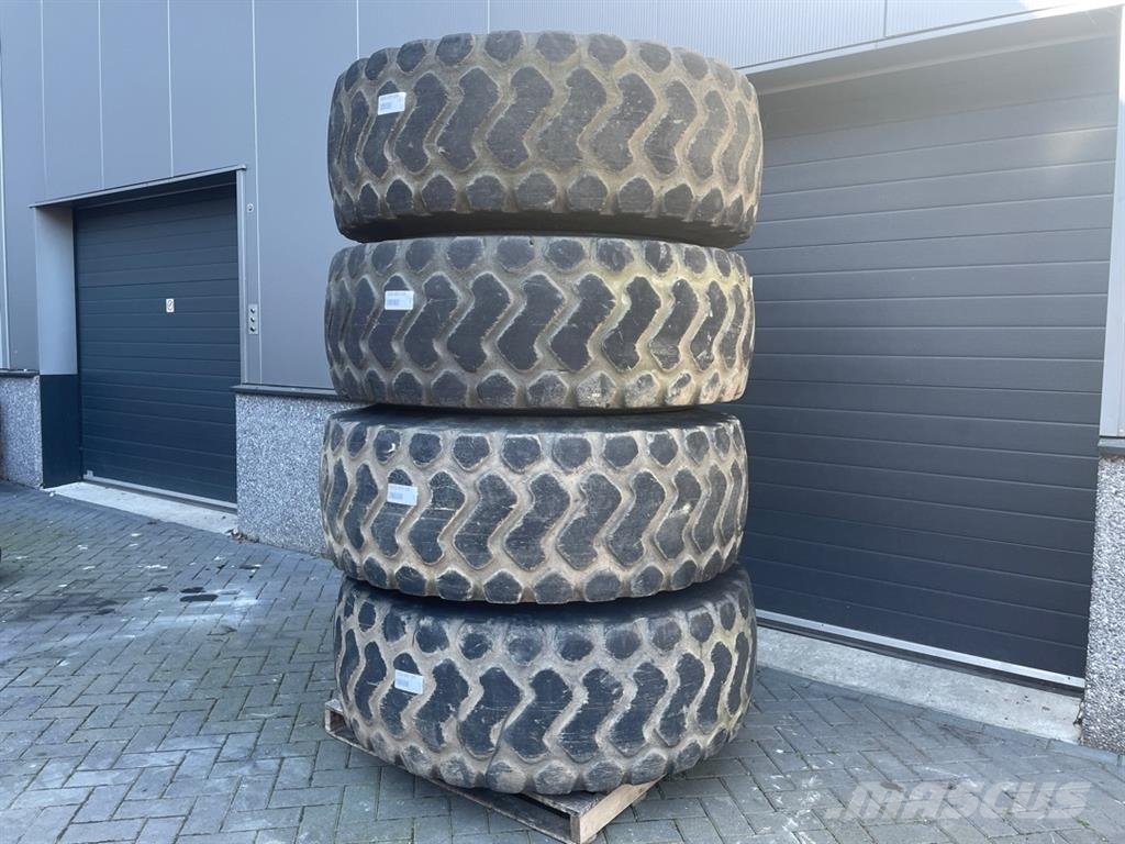 Michelin 20.5R25 Tyres, wheels and rims