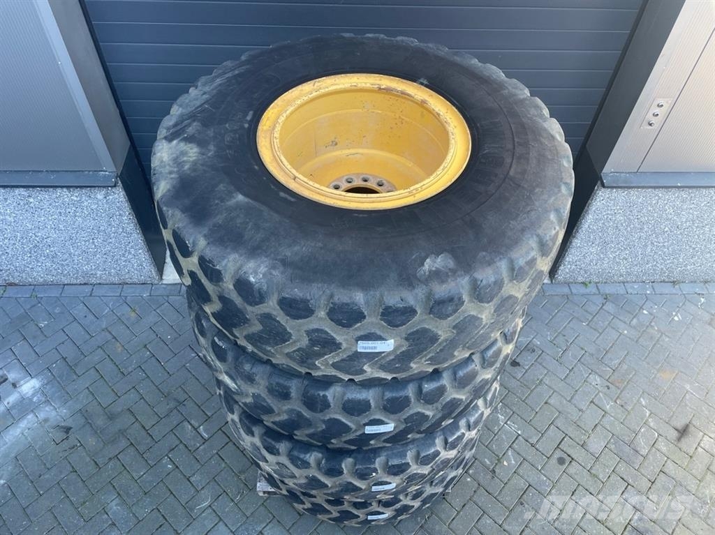 Michelin 20.5R25 Tyres, wheels and rims