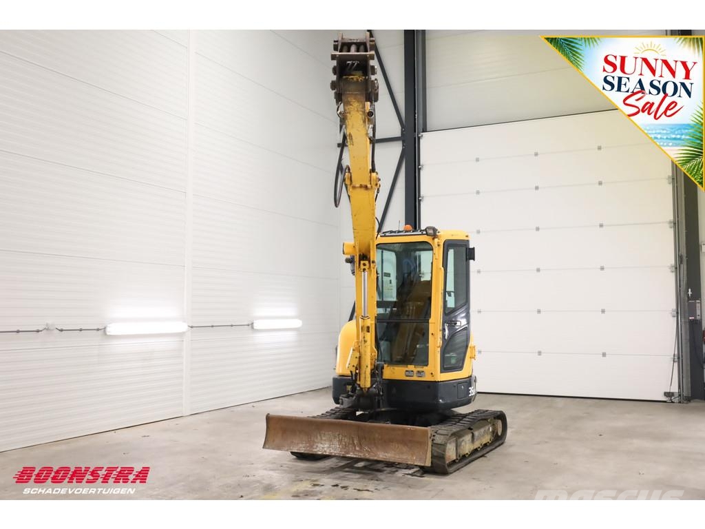 Hyundai Robex 35-Z-9 BY 2016 3.572 Uur Minibagger < 7t