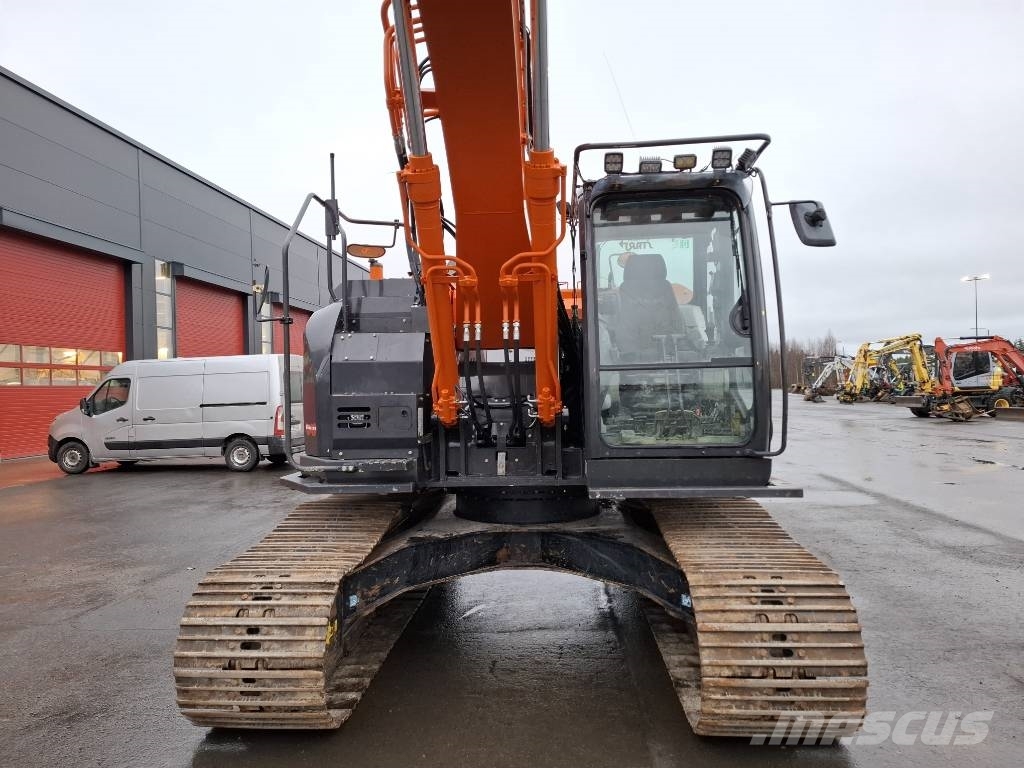 Hitachi Hitachi ZX 225 US R LC-5/ Engcon, Rasvari, Leica2D Raupenbagger
