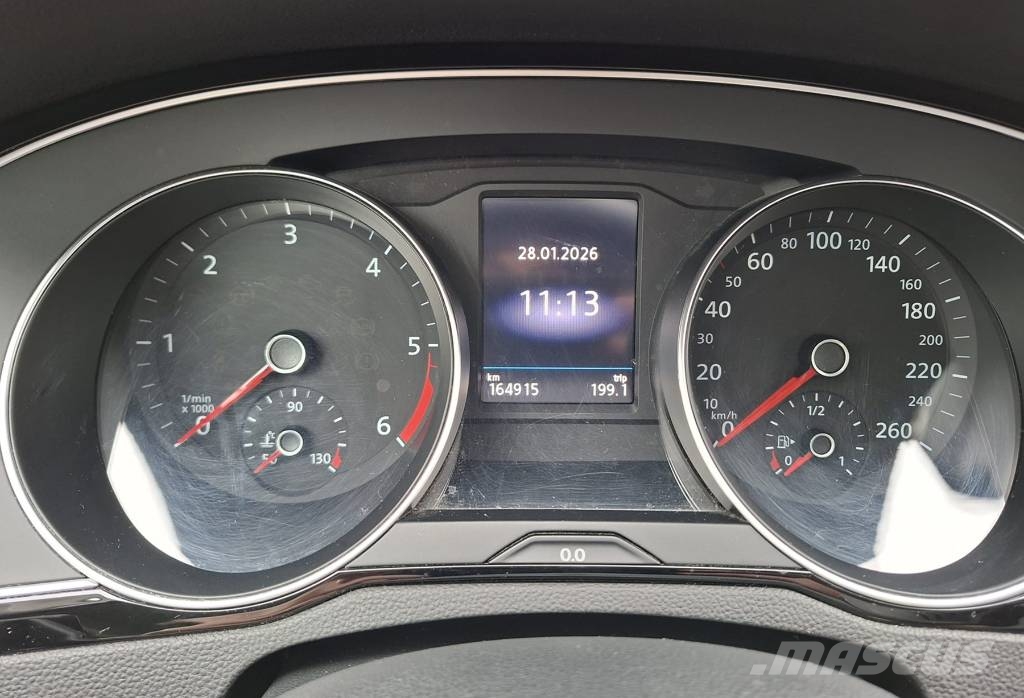 Volkswagen Passat Variant Avtomobili