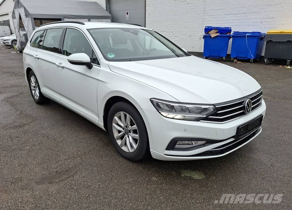 Volkswagen Passat Variant Avtomobili