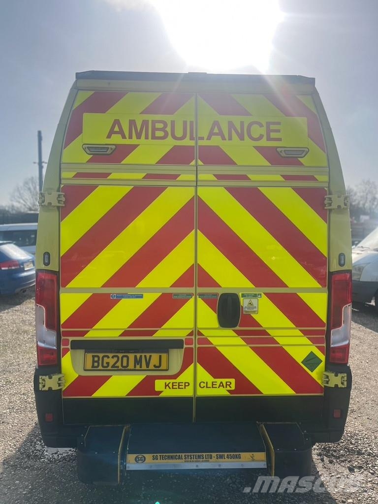 Fiat Ducato A&E Fiat Ducato A&E Vehicle with Stryker Pr Sanitky