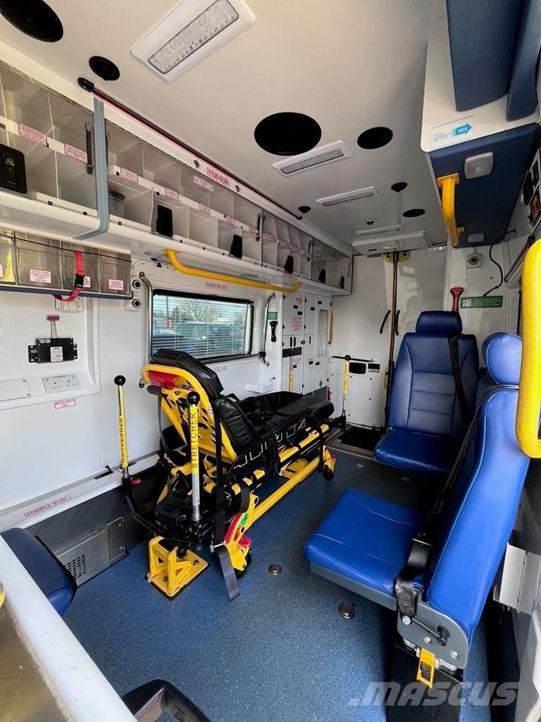 Fiat Ducato A&E Fiat Ducato A&E Vehicle with Stryker Pr Sanitky