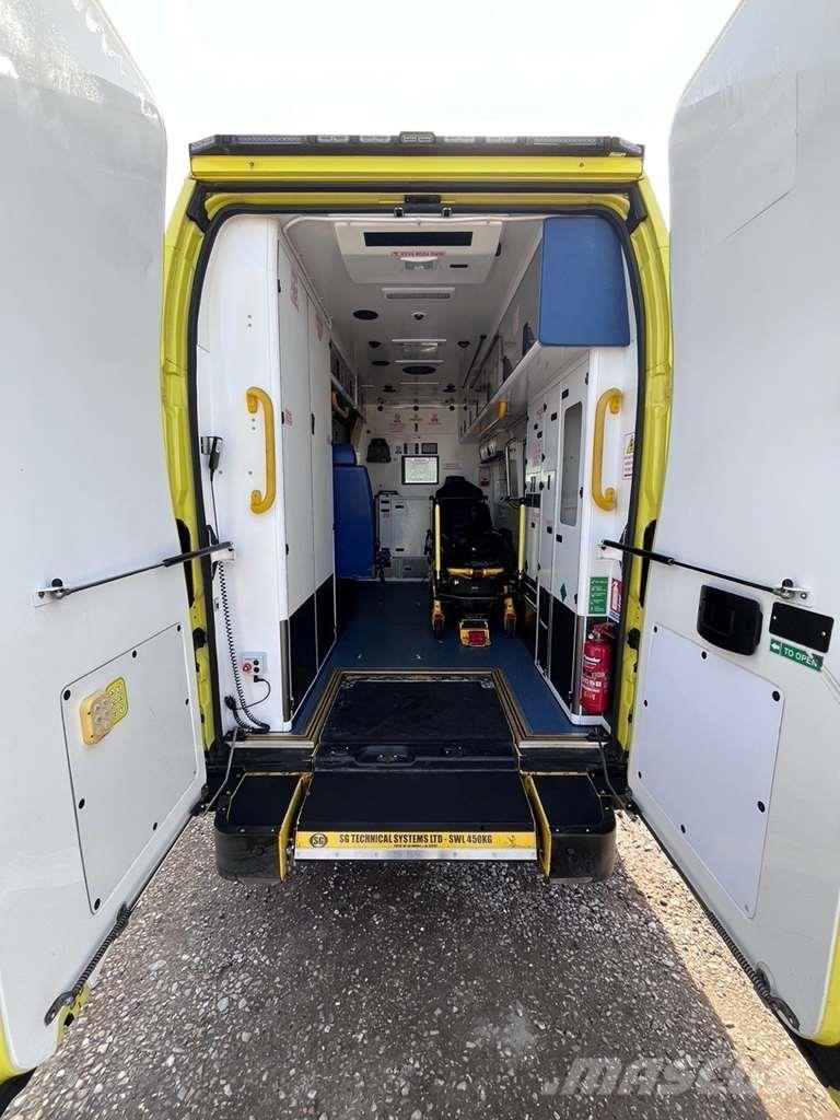Fiat Ducato A&E Fiat Ducato A&E Vehicle with Stryker Pr Sanitky