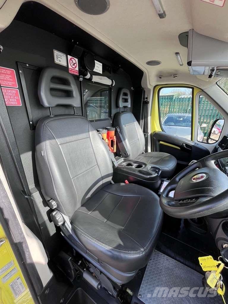Fiat Ducato A&E Fiat Ducato A&E Vehicle with Stryker Pr Sanitky
