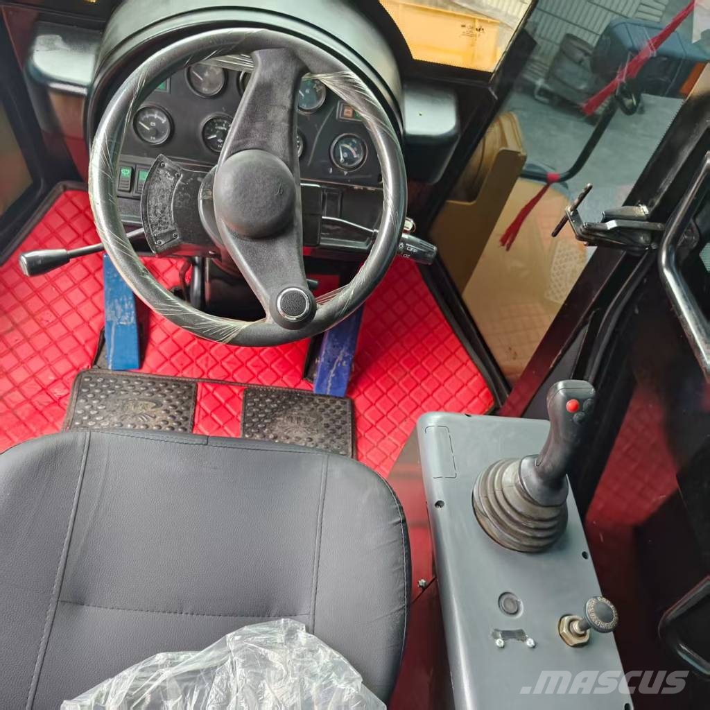 CAT 950H 轮式装载机