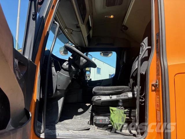 Mercedes-Benz Actros 1843 + Langendorf SKA 26.29 Trailer Camiones tractor