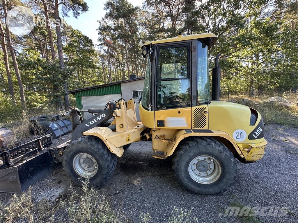 Volvo L30B-Z 轮式装载机