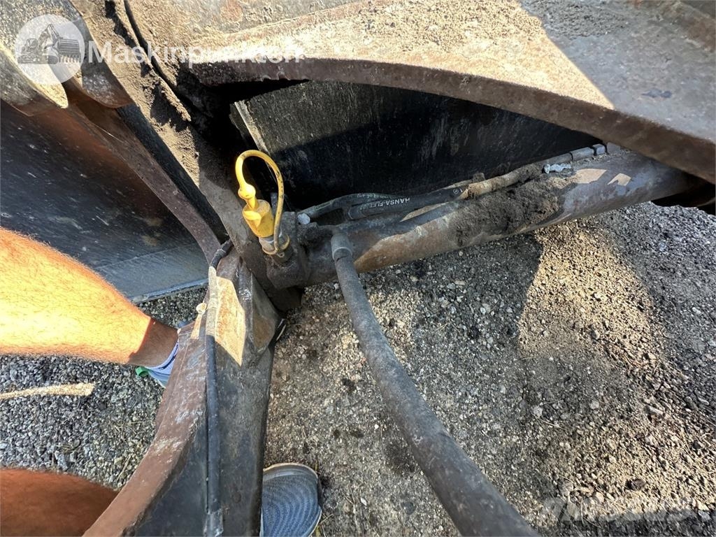 Volvo L30B-Z 轮式装载机