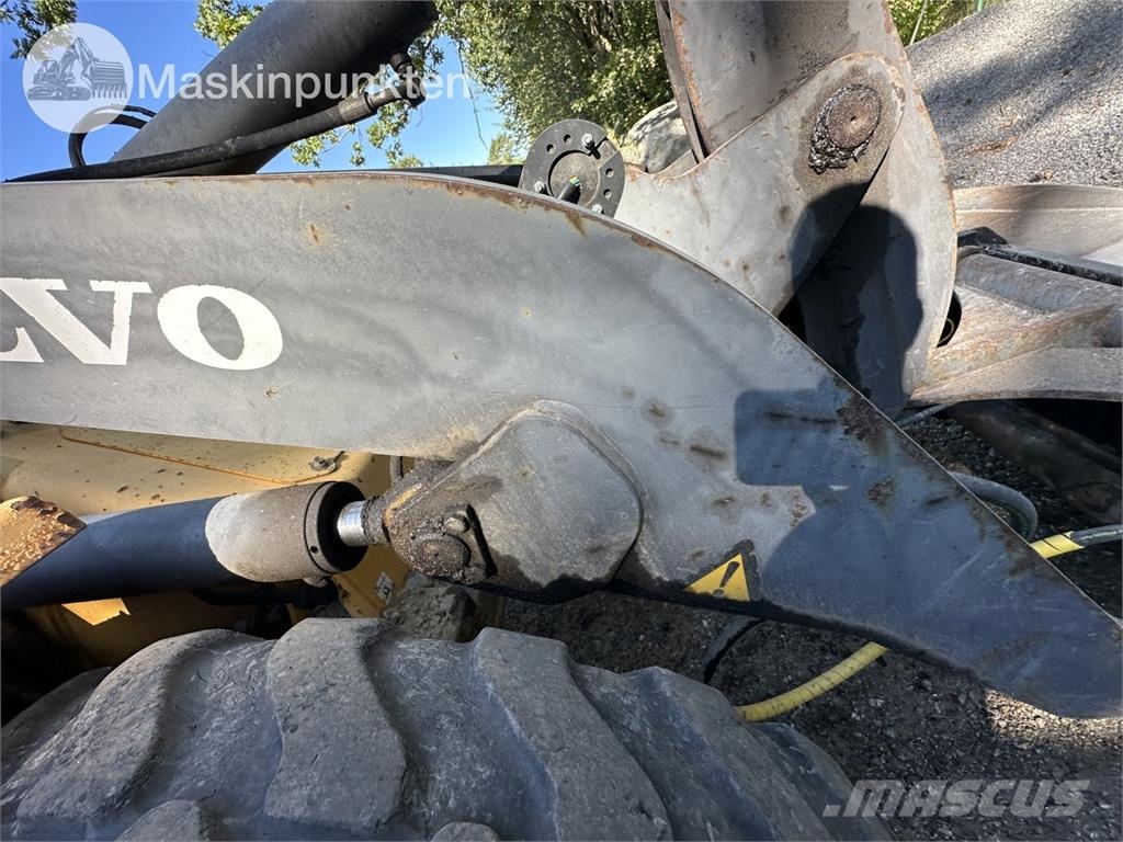 Volvo L30B-Z 轮式装载机