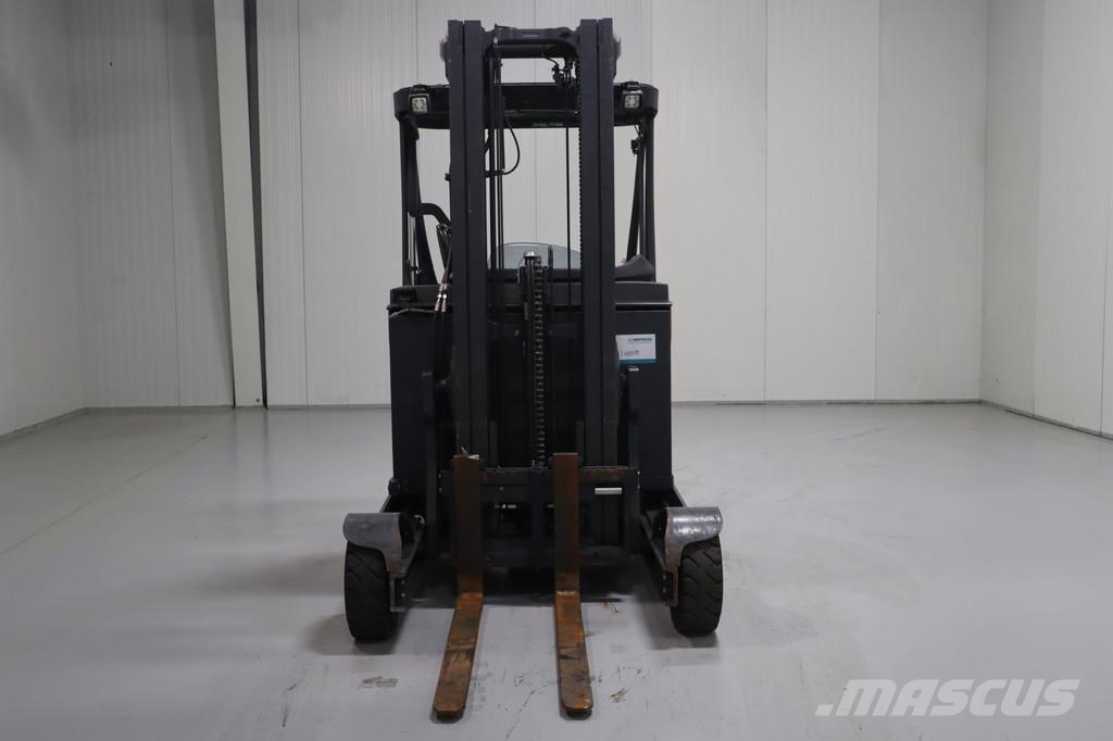 Linde R16G-01 Montacargas de alcance de gran altura