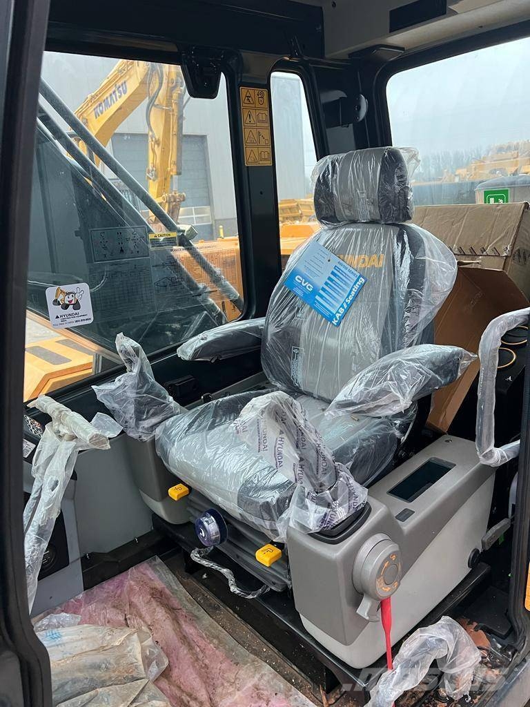 Hyundai R 210 L (New / Non-CE) Gravemaskiner på larvebånd