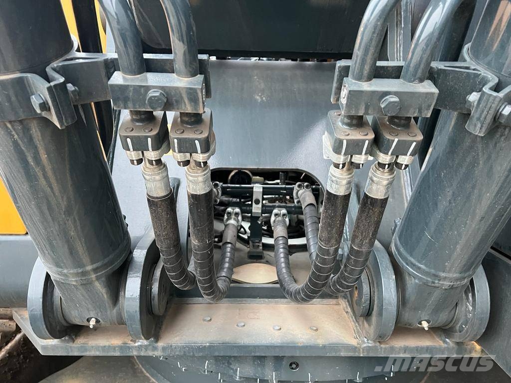 Hyundai R 210 L (New / Non-CE) Gravemaskiner på larvebånd