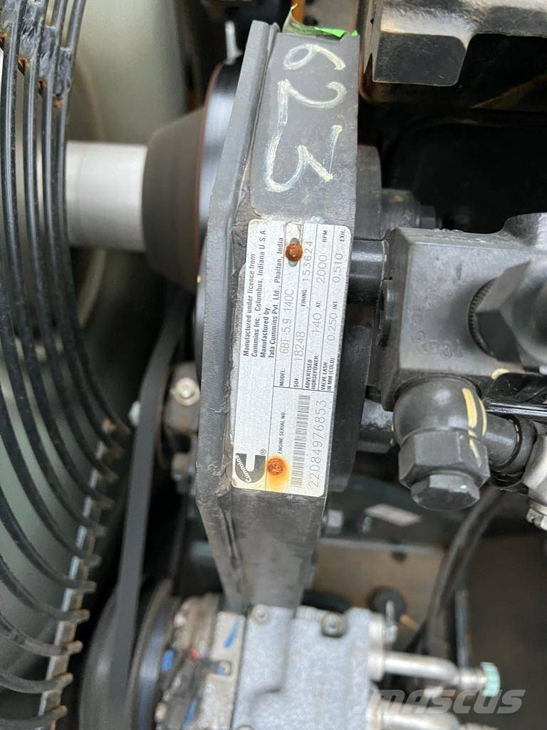 Hyundai R 210 L (New / Non-CE) Gravemaskiner på larvebånd