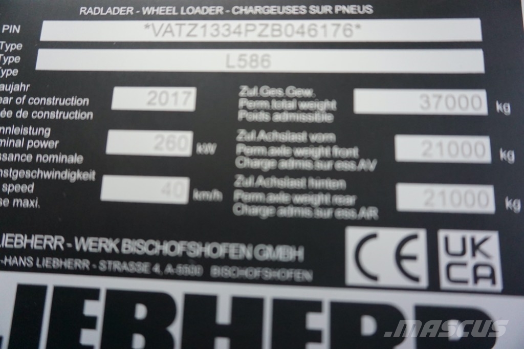 Liebherr L 586 Xpower لوادر بعجل