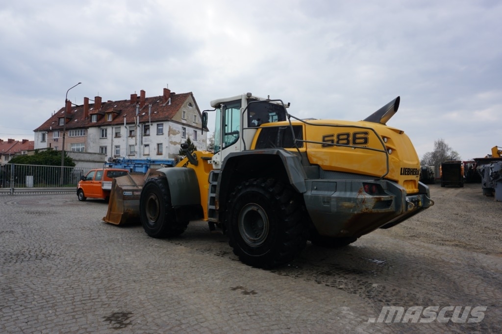 Liebherr L 586 Xpower لوادر بعجل