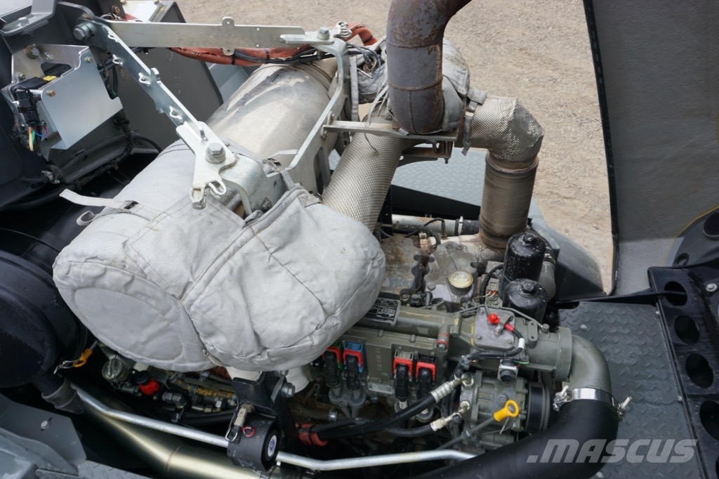 Liebherr L 586 Xpower لوادر بعجل