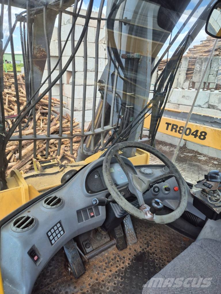 Volvo L 180 E Wielladers
