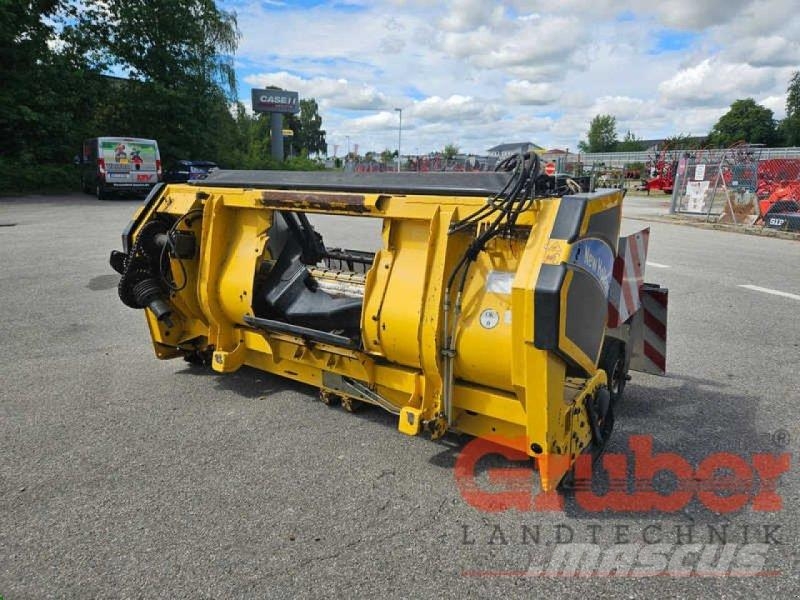 New Holland 273 Ostale poljoprivredne mašine