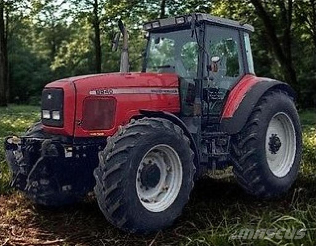 Massey Ferguson 8240 Traktorji
