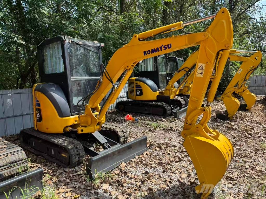 Komatsu PC 30 MR-3 小型挖土機/掘鑿機<7t(小型挖掘機)