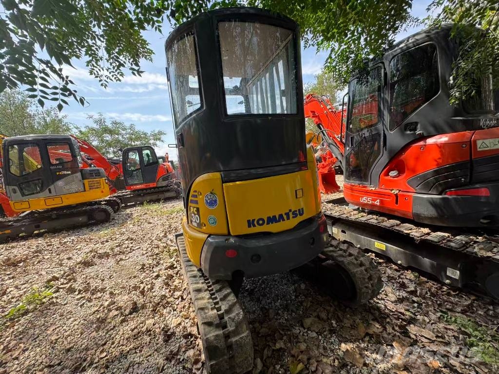 Komatsu PC 30 MR-3 小型挖土機/掘鑿機<7t(小型挖掘機)