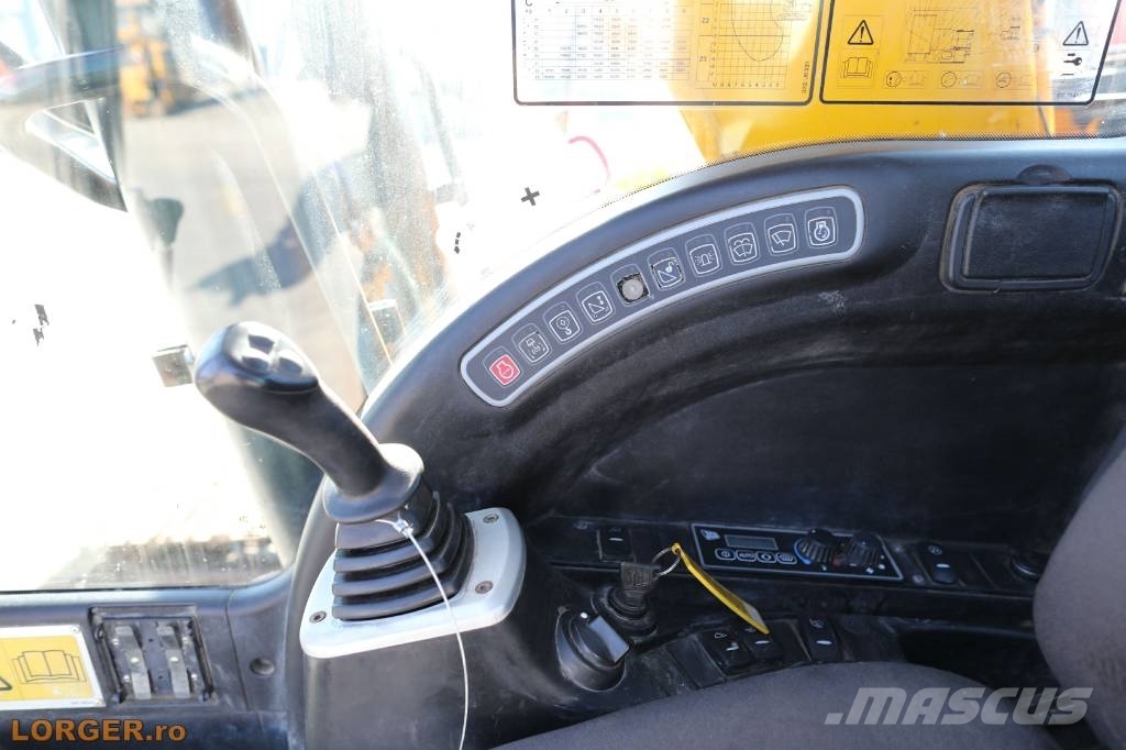 JCB JS 290 LC Bageri guseničari