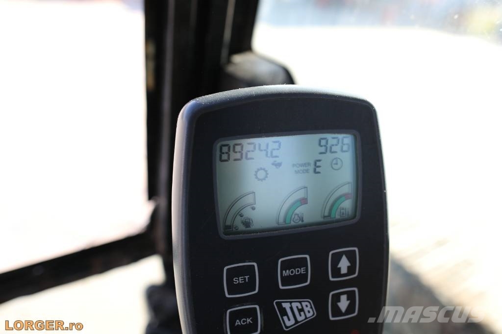JCB JS 290 LC Bageri guseničari
