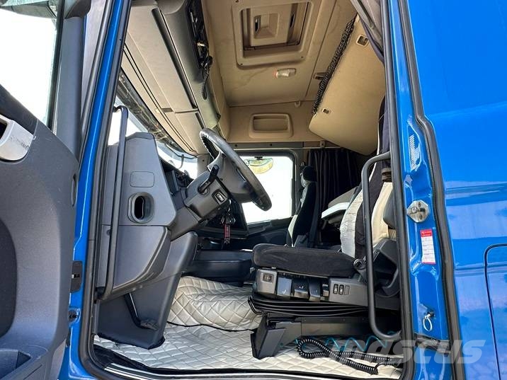 Scania R 450 وحدات الجر