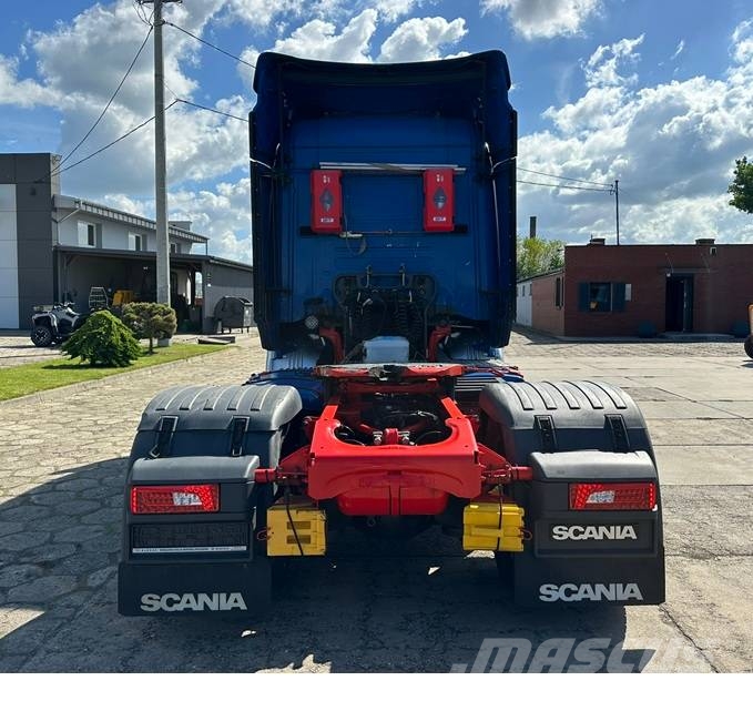 Scania R 450 وحدات الجر