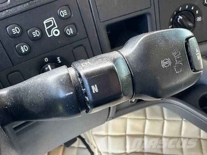 Scania R 450 وحدات الجر