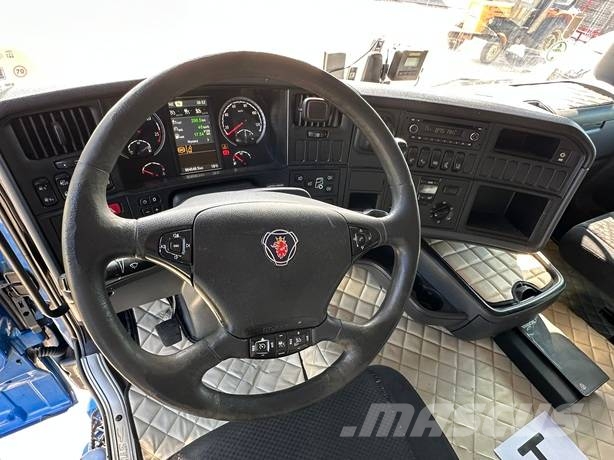 Scania R 450 وحدات الجر
