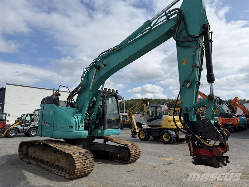 Kobelco SK270SRLC-5 PYÖRITTÄJÄLLÄ Excavadoras sobre orugas