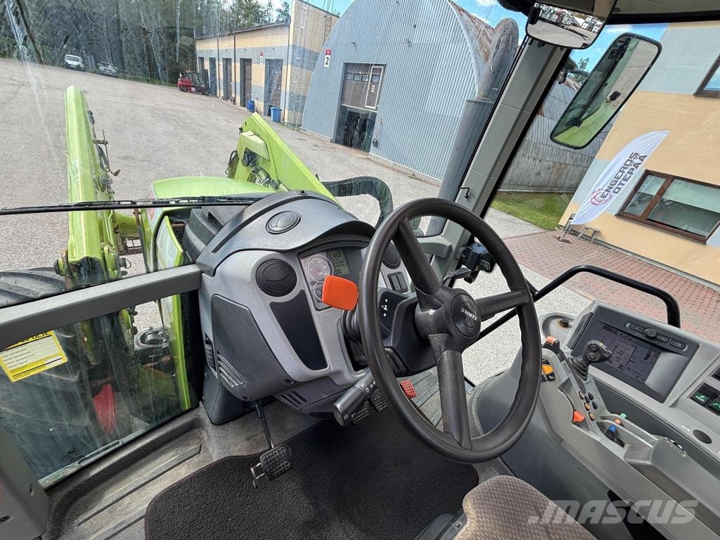 CLAAS Arion 540 Traktorit